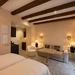 Patio de la Escalera - Agustín Moreno 46 Apartamento