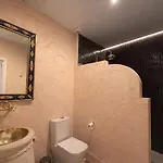 Patio de la Escalera - Agustín Moreno 46 Apartamento