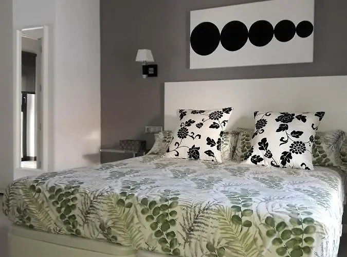 Patio De La Escalera - Agustin Moreno 46 * Córdova