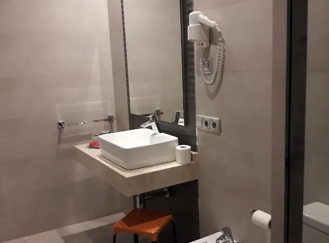 Patio De La Escalera - Agustin Moreno 46